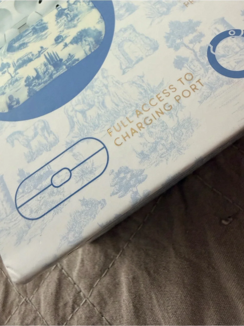 Poppy Blue Toile AirPods Pro Case with Gold Clip